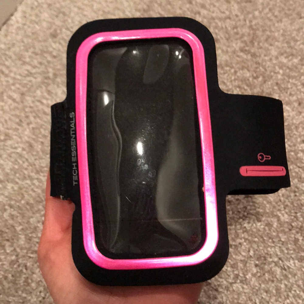 12/15 IPHONE RUNNING ARM BAND